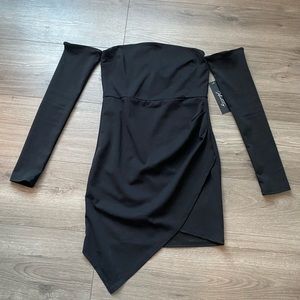 Forever 21 asymmetrical off shoulder long sleeve black mini dress strapless